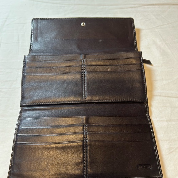 Coach Signature Brown Coach Wallet - Picture 3 of 4
